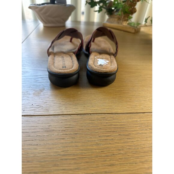 Naturalizer Size 6.5 Leather Thong Sandals Woven Strap Design Cushioned Soles - Picture 4 of 6